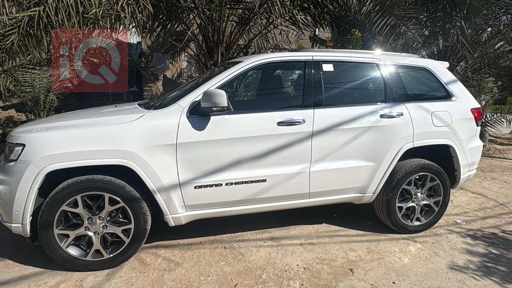 جيب جراند شيروكي